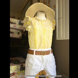 EXPRESS - White Ripped Shorts